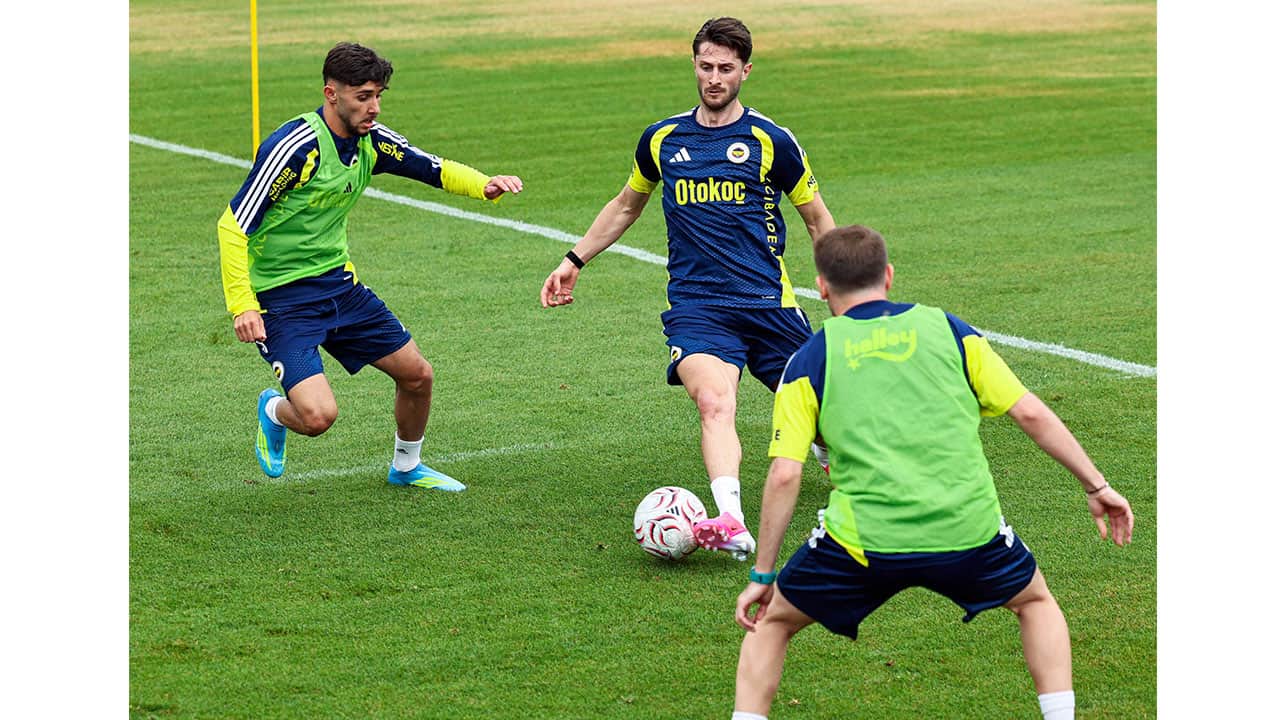 Foto - Fenerbahçe Avusturya’da sahaya indi: İlk idmandan görüntüler geldi