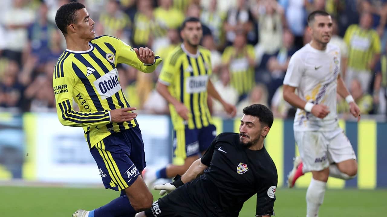 Foto - Fenerbahçe, tarihinin en farklı galibiyetini aldı