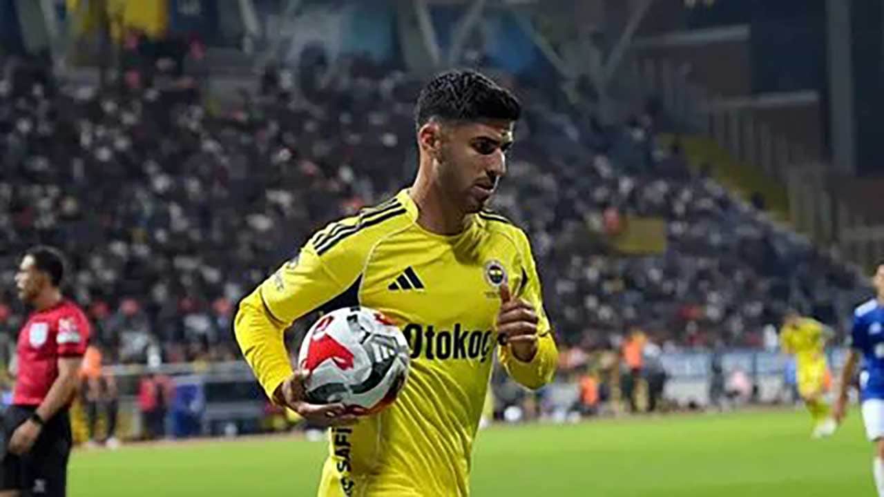 Foto - Fenerbahçe’de kritik Gaziantep FK deplasmanı öncesi iki şok birden! Yıldız isim kadrodan çıkarıldı!