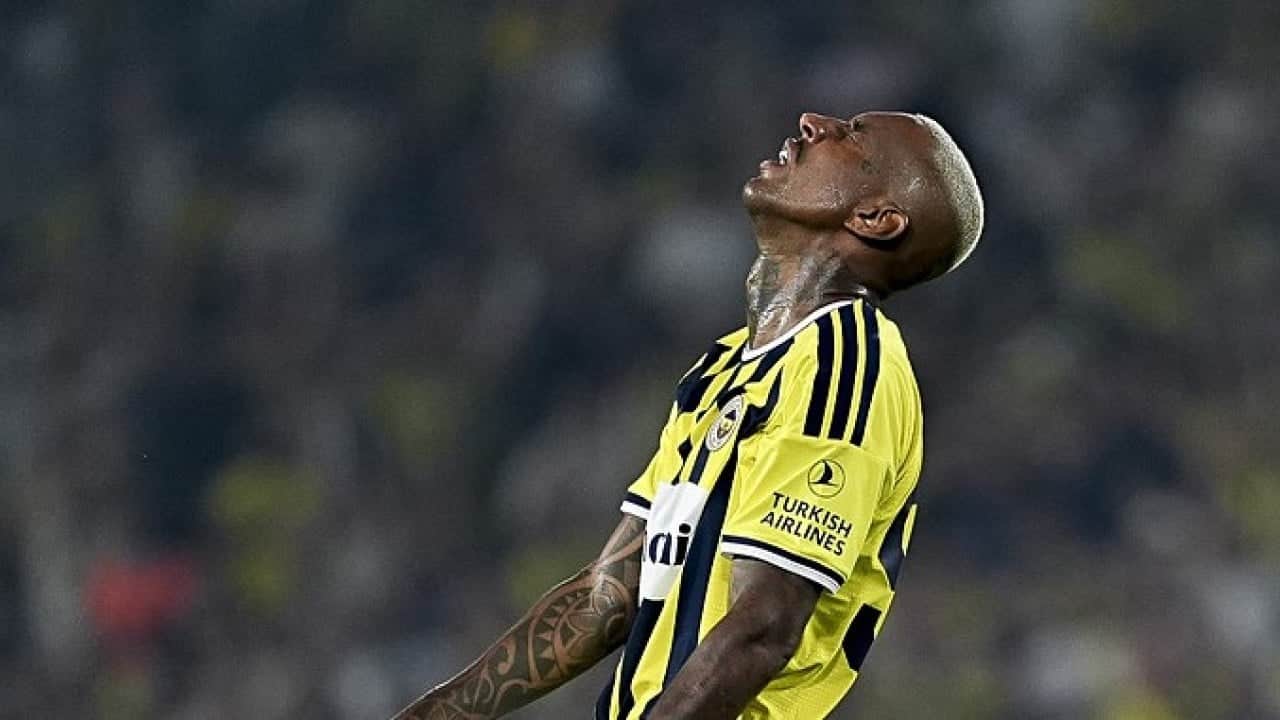 Foto - Fenerbahçe’de sürpriz gelişme! Lyon karşılaşması son maçı olabilir