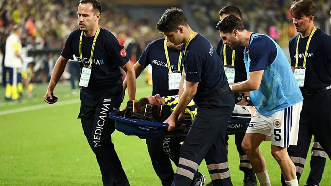 Foto - Fenerbahçe’de sürpriz gelişme! Lyon karşılaşması son maçı olabilir