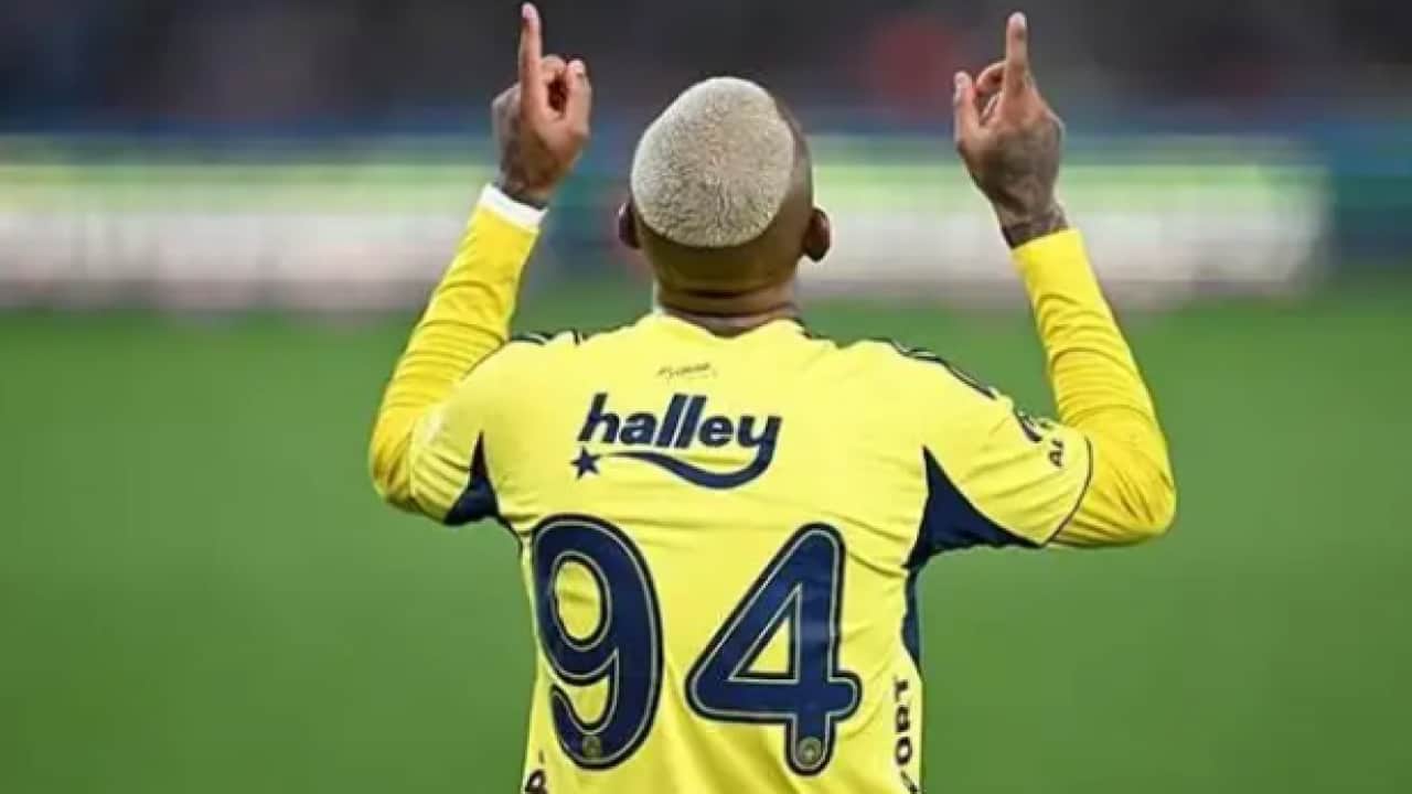 Foto - Fenerbahçe'de sürpriz Talisca kararı: Kadrodan çıkarıldı!