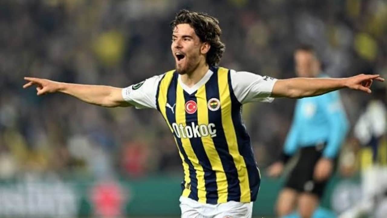 Foto - Fenerbahçe'den Ferdi Kadıoğlu açıklaması! Yönetim milli yıldız için noktayı koydu