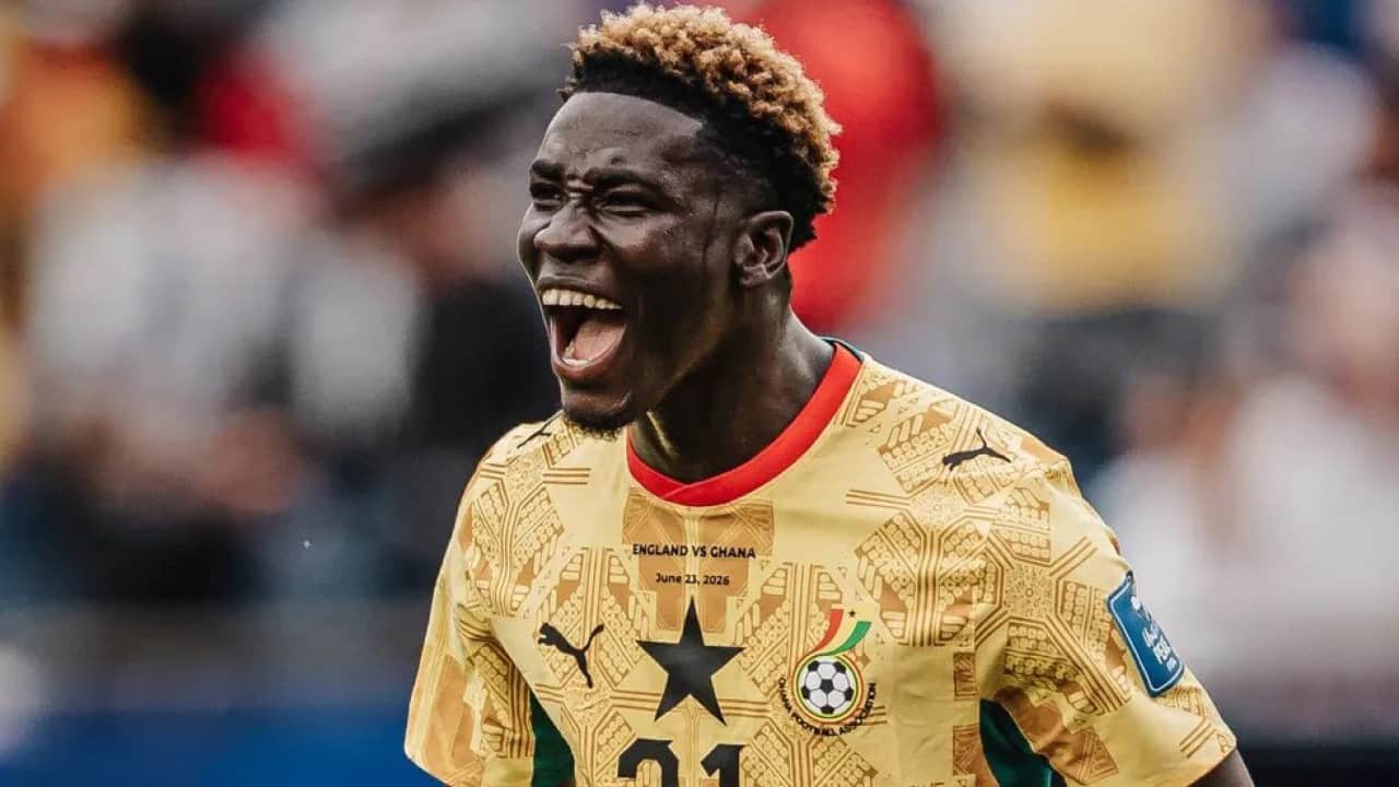 Foto - Fenerbahçe’ye genç savunmacı! Ganalı Oppong İstanbul'a geldi