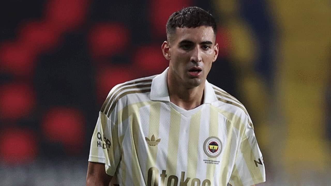 Foto - Fenerbahçe'ye kötü haber! Milli futbolcu antrenmanda sakatlandı