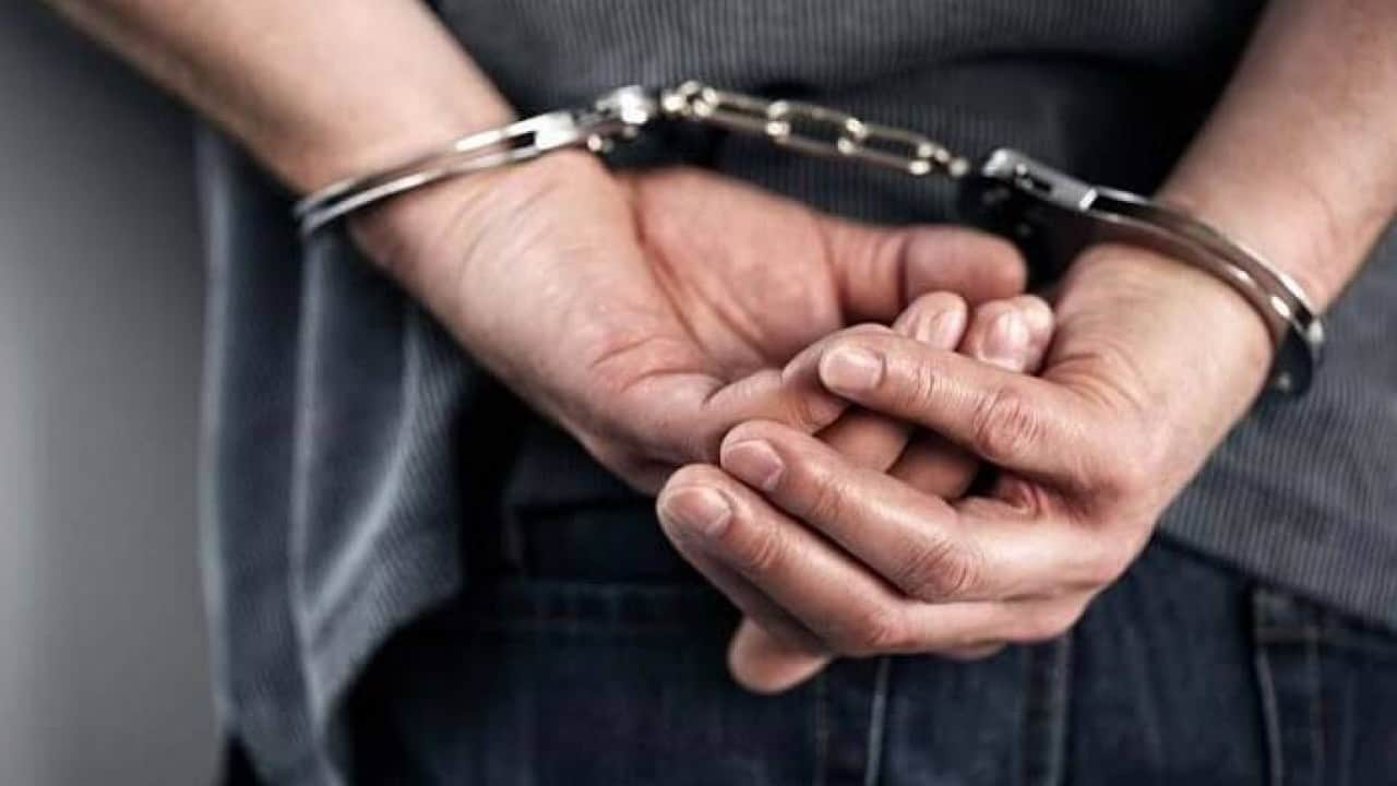 Foto - Ferdi Karadoruk başka konularda "faal"miş! MHK’dan gözaltına alındı, pedofili yayından tutuklandı