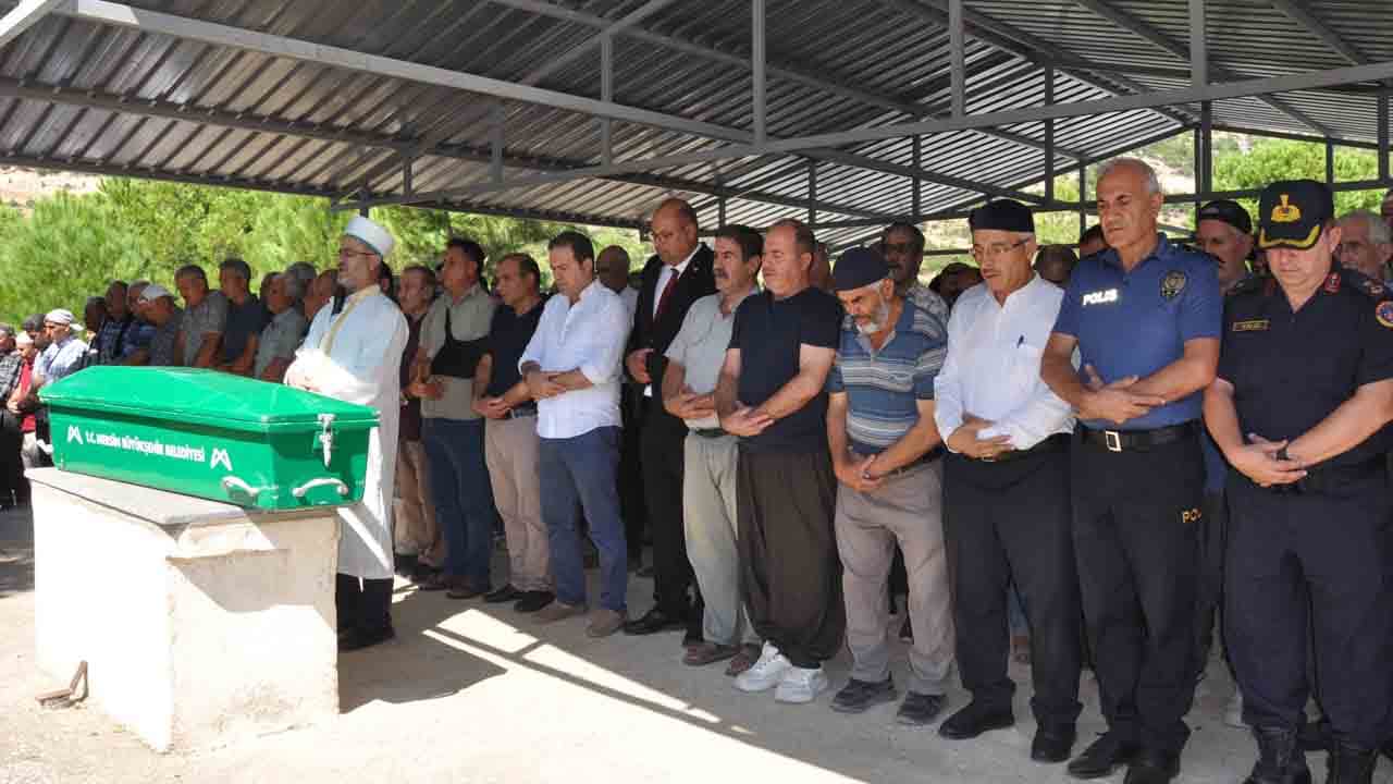 Foto - Feribot faciasının acısı dinmiyor: Aynı kazada can verdiler yan yana gömüldüler
