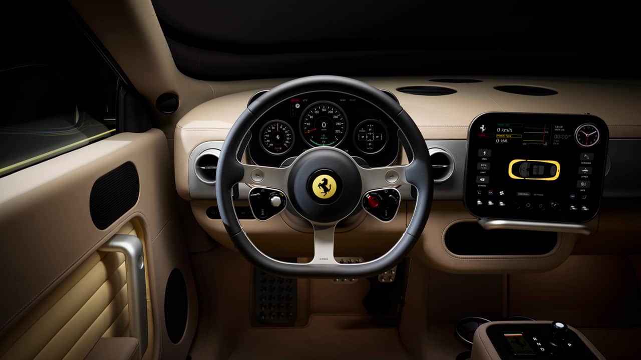 Foto - Ferrari tarihinde yeni sayfa! 530 km menzil ve 1050 HP güç ile "Luce" sahneye çıktı!