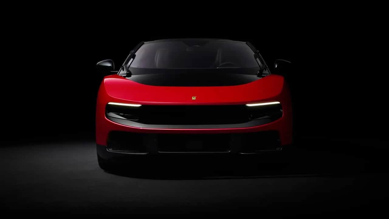 Foto - Tükendi, yok sattı: Ferrari'nin ilk elektriklisi Luce 2 ayda tükendi... Ünlü otomobil markası rekor kırdı