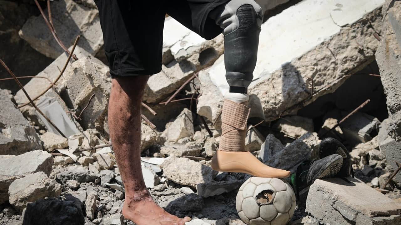 Foto - Filistinliler için boykot girişiminden tepki Adi-das’ın özrü boş laftan ibaret