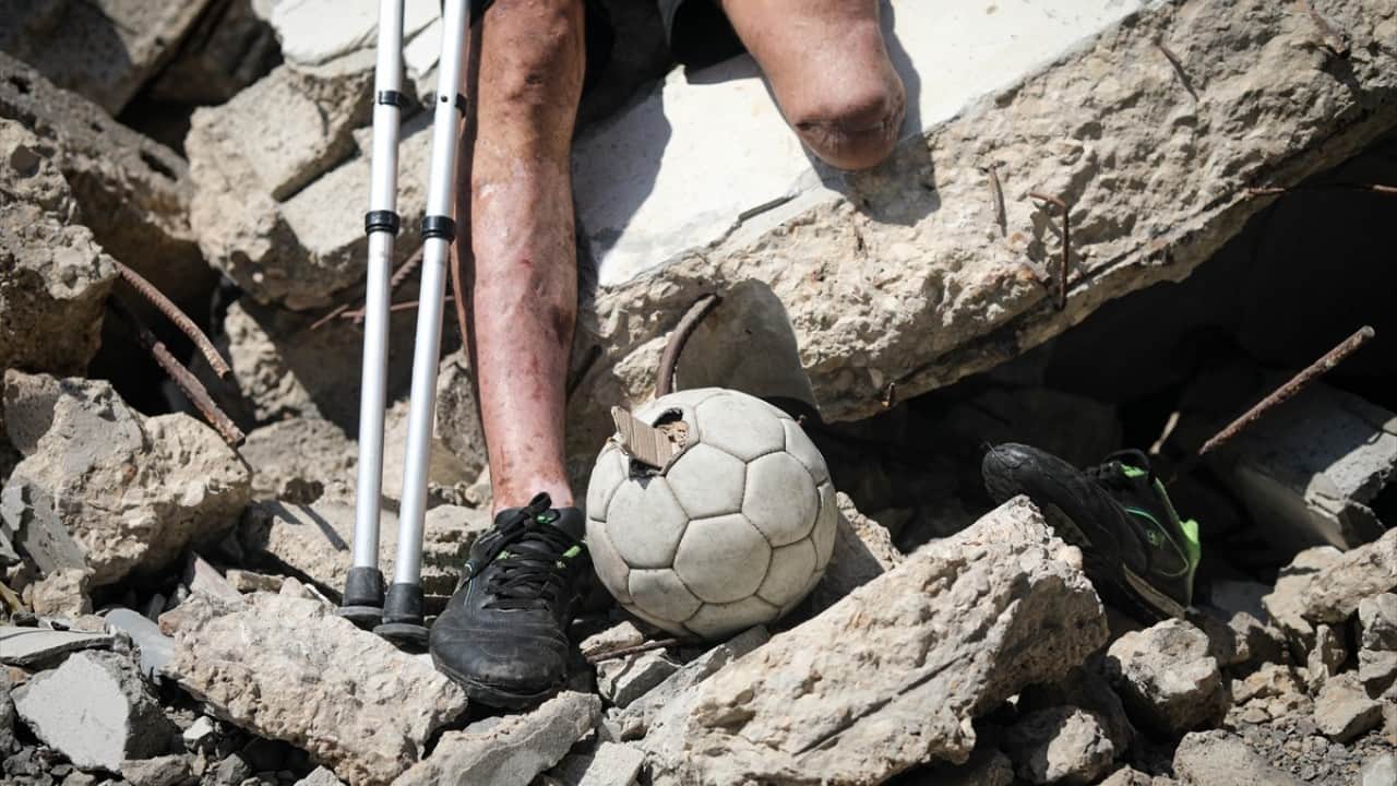 Foto - Filistinliler için boykot girişiminden tepki Adi-das’ın özrü boş laftan ibaret