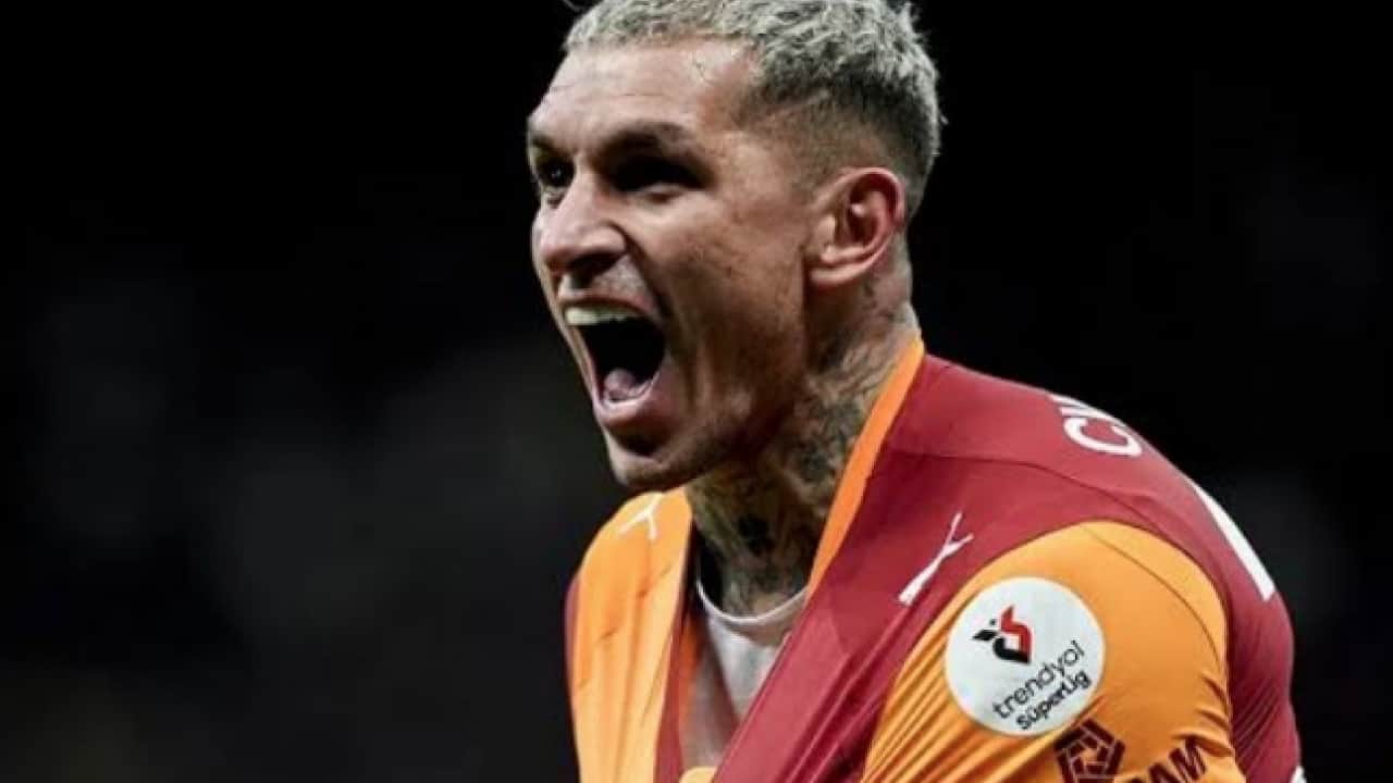 Fiorentina'dan çok büyük uyanıklık gelse de... Zam mam yok ve bu konulara dahil olan biyonik adam...