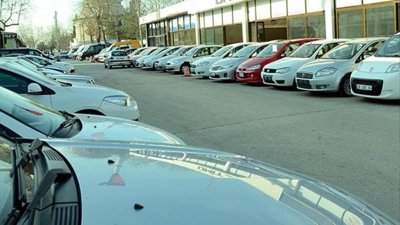 Foto - Fiyatlar düştü! İkinci el araç piyasası hareketlendi