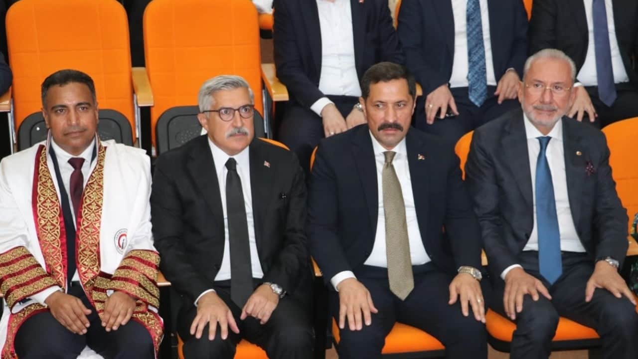 Foto - Fuat Tosyalı'ya fahri doktora ünvanı verildi! TOGG’un hedefi küresel bir marka oluşturmak