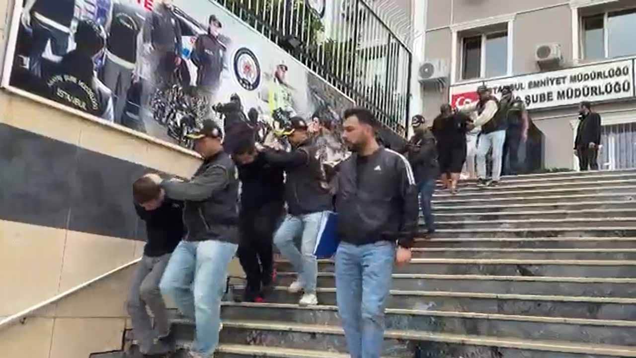 Foto - Fuhuş çetesine darbe! 15 gözaltı: ‘Masöz aranıyor’ ilanıyla ahlaksızlık!