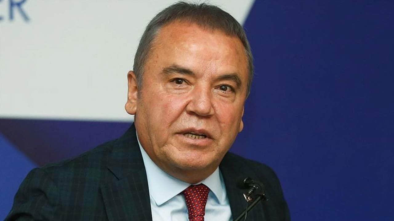 Foto - Fuhuş rezaleti patlamıştı! Muhittin Böcek soruşturmasında yeni detaylar ortaya çıktı: 'Aklını kullan başkan seni beğenmiş'