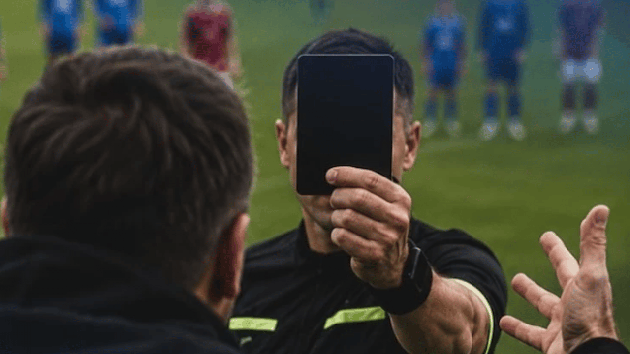 Foto - Futbolda siyah kart dönemi: Peki ne anlama geliyor?