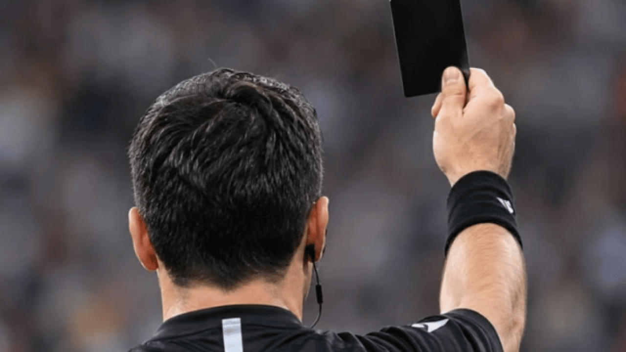 Foto - Futbolda siyah kart dönemi: Peki ne anlama geliyor?