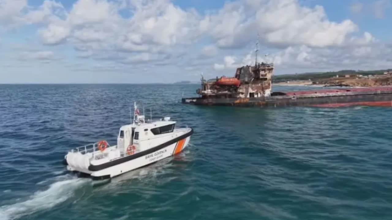 Füze saldırısına uğradı: Kargo gemisi Samsun'da karaya oturdu!