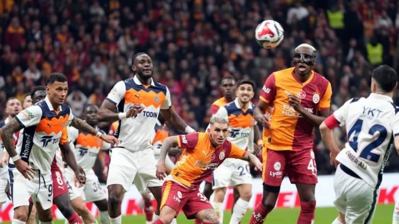 Foto - Galatasaray, Başakşehir deplasmanında! İşte muhtemel 11’ler