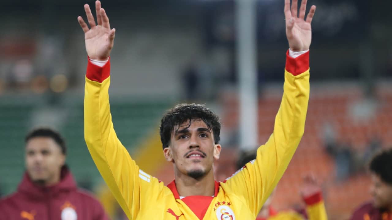 Foto - Galatasaray ile Samsunspor görüşüyor: 14 dakika oynadı şimdi gönderiliyor
