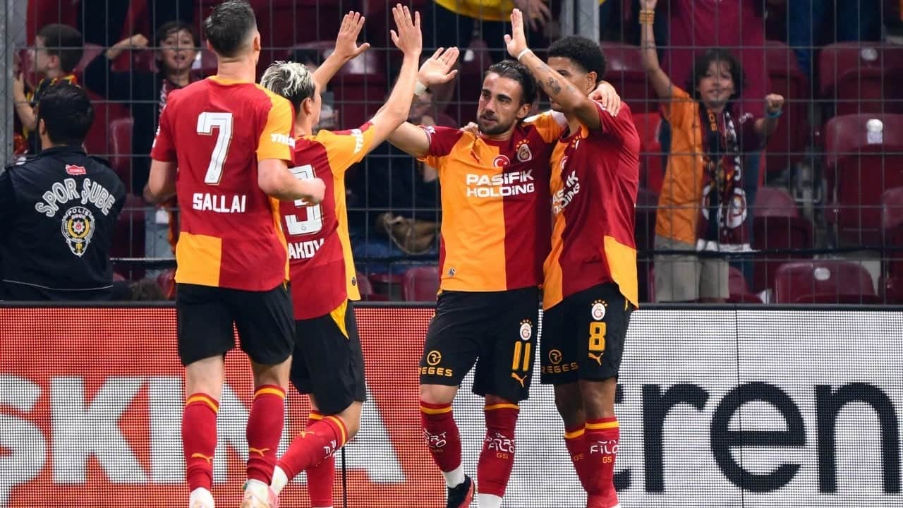 Foto - Galatasaray'da ilginç yasak! Futbolcular asla yapamaz
