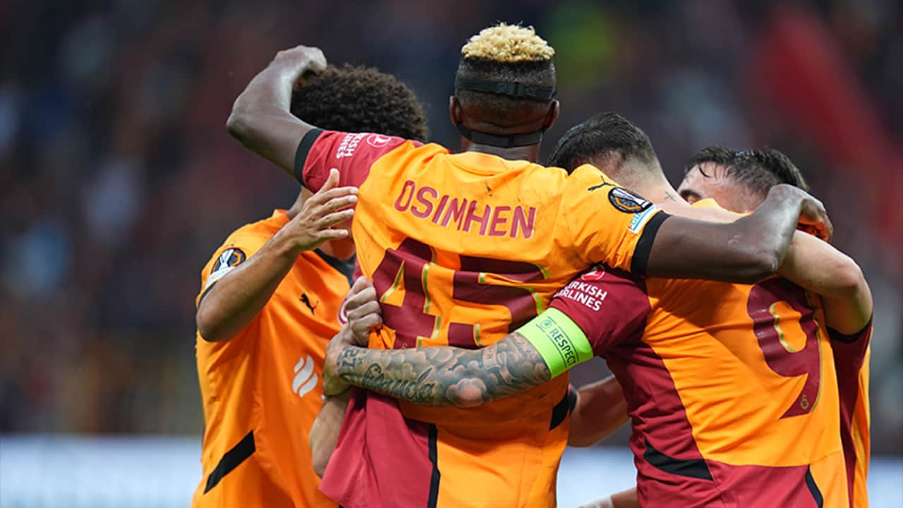 Foto - Galatasaray'da Osimhen'in sahalara dönüş tarihi netleşti!