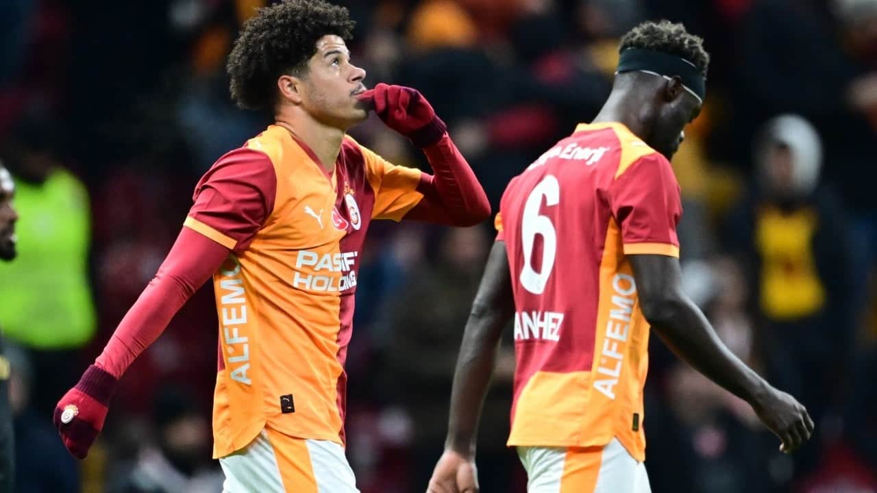 Foto - Galatasaraylı muhabir o krize dikkat çekti! İddialar hep konuşuluyordu ve kriz patladı mı?