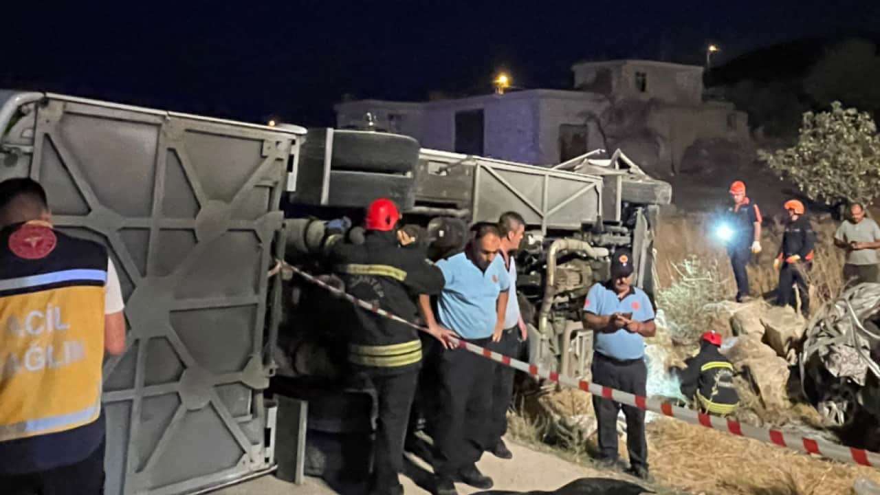 Gaziantep’teki facia yürekleri yaktı: Feci kazada can veren 7 kişinin kimliği belli oldu