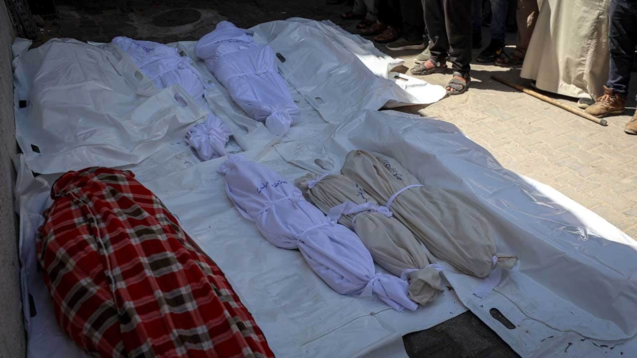 Foto - Gazze’de hasarlı bina çöktü: 5‘i çocuk 14 kişi hayatını yitirdi