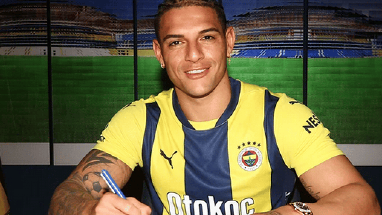 Foto - Gece yarısı Diego Carlos'ta bomba gelişme yaşandı! Fenerbahçeliler güne bu haberle uyandı