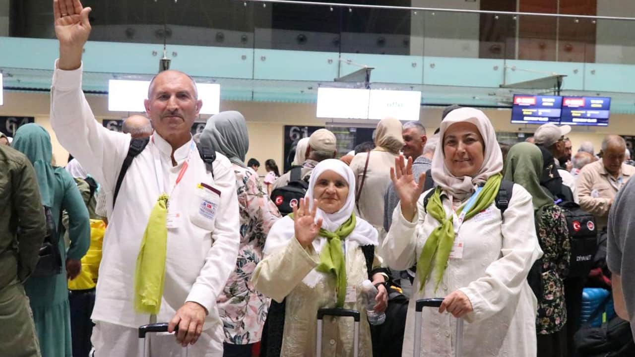 Foto - Gelecek yıl hacca gitmeye hak kazanan 84 bin 942 hacı adayı için kutsal heyecan başladı: İşte hac kayıtlarıyla ilgili en merak edilen sorular ve cevapları!!