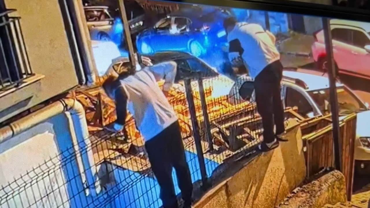 Foto - Genç kadın daireyi uygulama üzerinden kiralamış! Rezidansın 14. katından düşerek can verdi