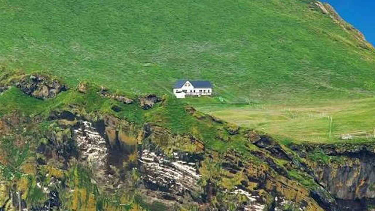 Foto - Gerçek yıllar sonra ortaya çıktı! Dünyanın en yalnız adasında bakın kim yaşıyor!
