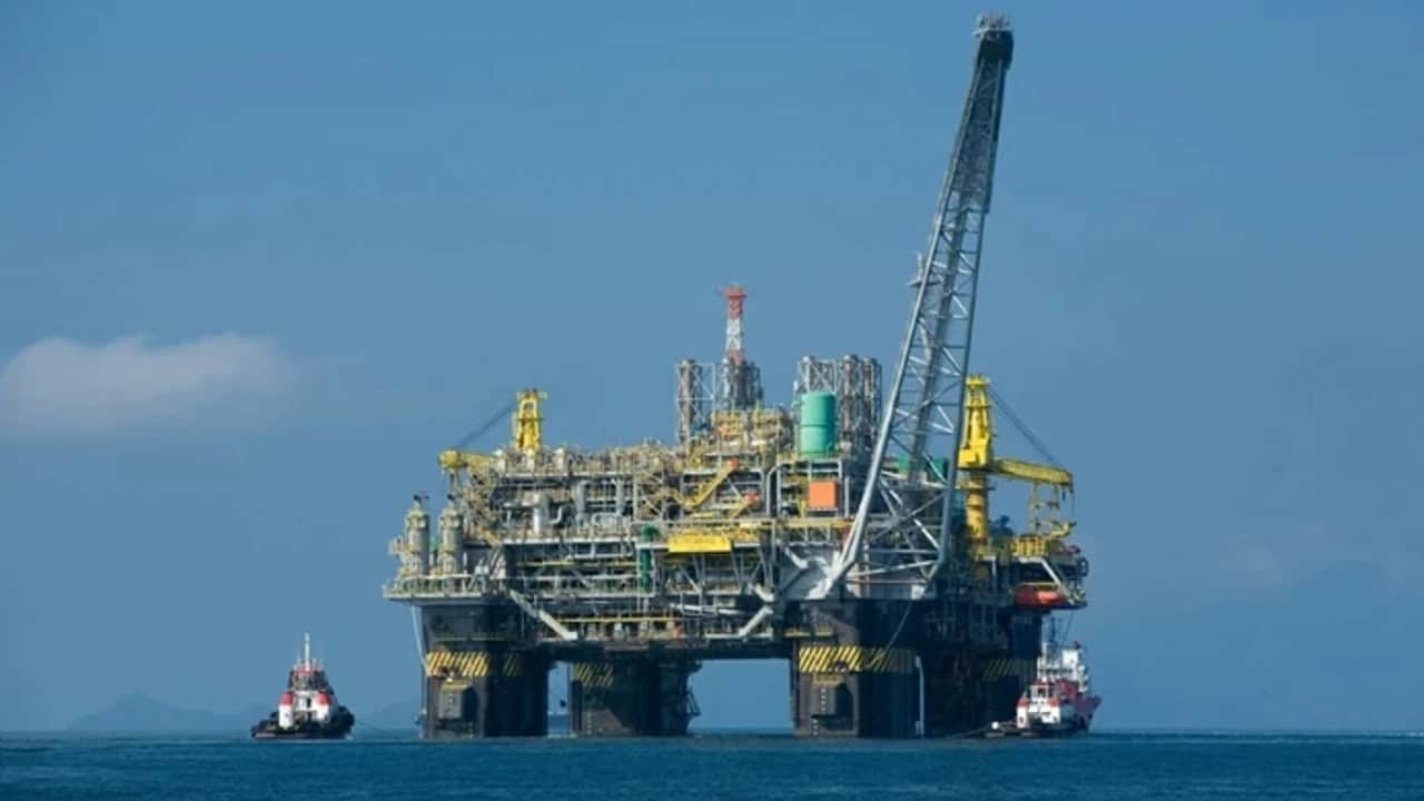 Foto - 'Gerekirse ülkeyi cehenneme çeviririz’ diye tehdit savuruyorlardı: Türkiye petrol için burunlarının dibine gidiyor