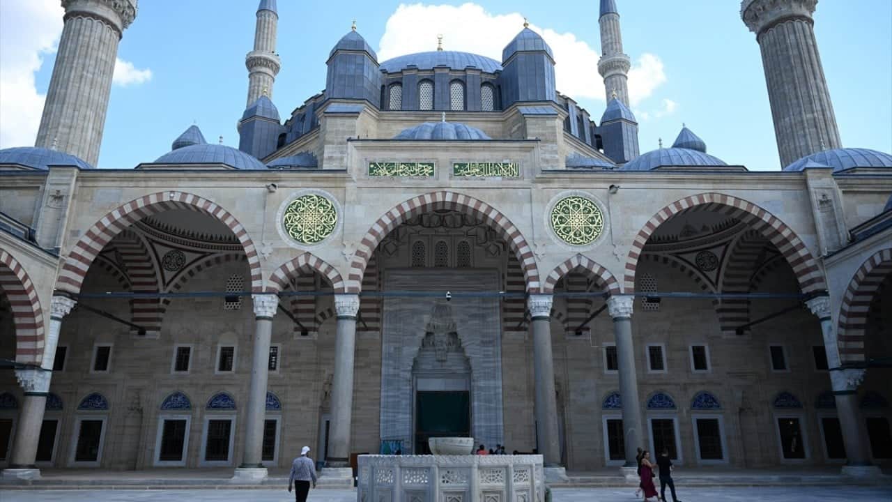 Foto - Gizemli motifin anlamı büyük Selimye Camisi’nin baykuşu!