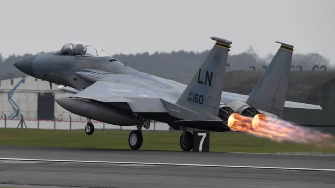 Foto - Göklerin yeni kralı için gerilim tırmandı! "F-15 alıyoruz" manşetleri ortalığı kasıp kavururken gerçek açıklandı