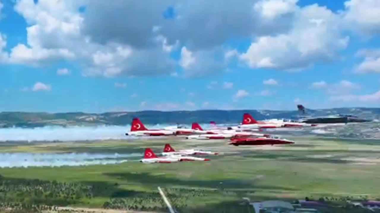 Foto - Gökyüzünde bir ilk: SSB duyurdu, Hürjet'ten tarihi haber az önce geldi