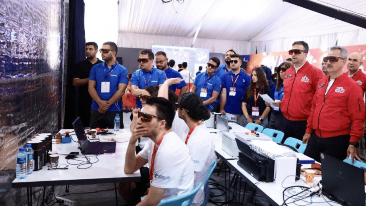 Foto - Gökyüzünden su altına milli teknoloji vitrini: Teknofest Şanlıurfa'da ASELSAN coşkusu!