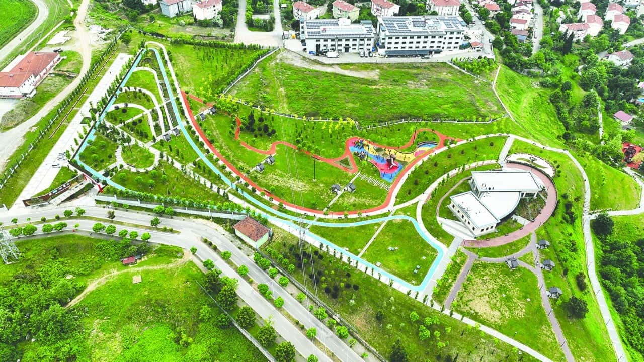 Foto - Gölcük Belediye Başkanı Av. Ali Yıldırım Sezer: Gölcük’ün Tarihine De Geleceğine De Sahip Çıkıyoruz