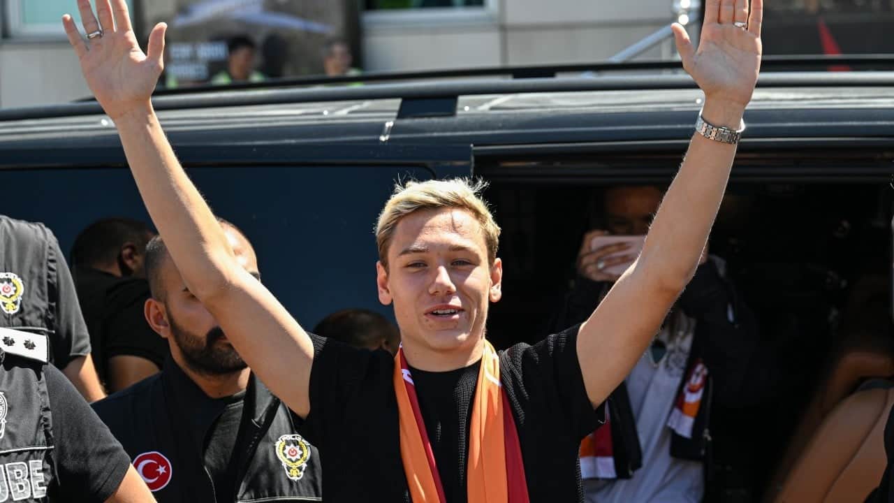 Foto - Görenleri şaşırtıyor! Galatasaray'da tüm dengeleri tek başına değiştirecek...
