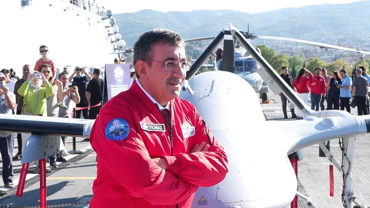 Foto - Gözdağı gibi mesaj! TEKNOFEST Mavi Vatan'da Cevdet Yılmaz'dan savunma sanayii şovu!