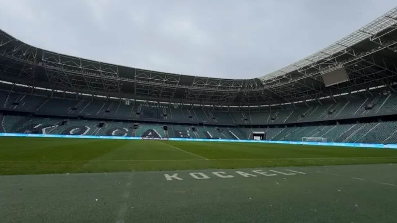 Foto - Gözler Türkiye-Fransa karşılaşmasında! Kocaeli Stadyumu dev maça hazır