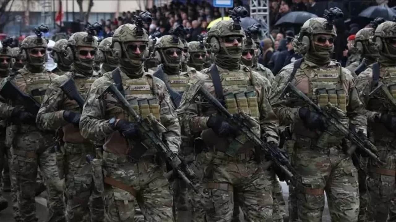 Foto - Gözler Türkiye maçına çevrilmişken Kosova'dan flaş 'asker gönderme' kararı