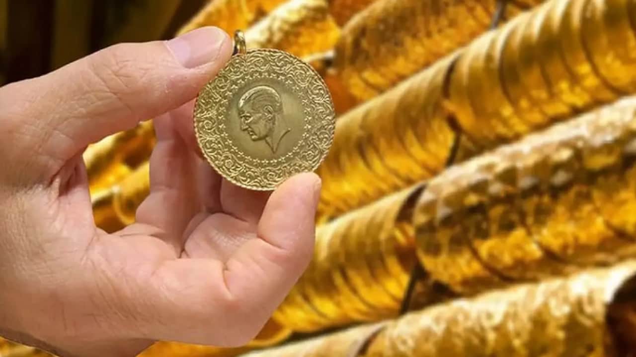 Foto - Gram altında sert yükseliş! Piyasalar sarsıldı, altın parladı! 