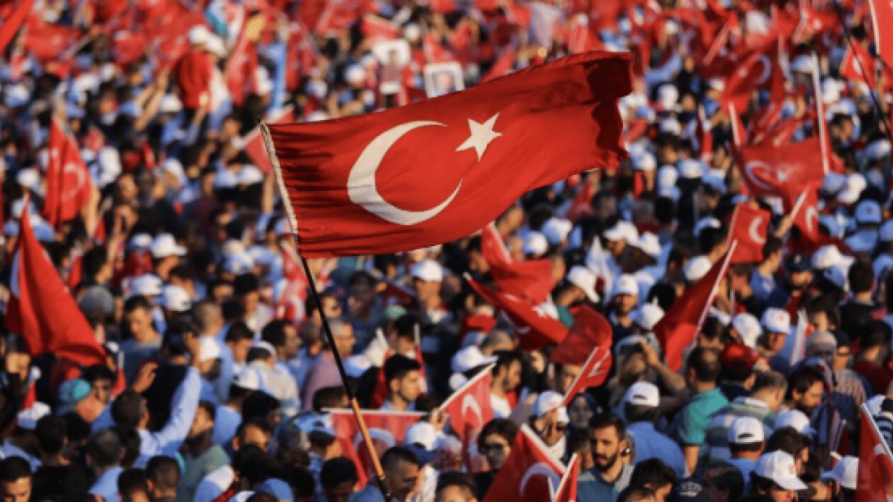 Foto - Güçlenen ekonomi ve artan nüfus yön veriyor: Türkiye elektrik talebinde devleri solladı