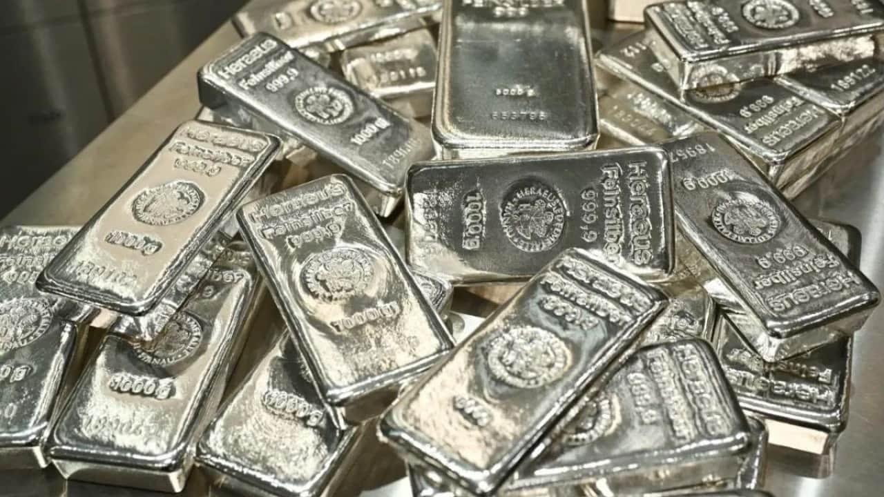 Foto - Gümüşte tarihi zirve kapıda! Yatırımcılar için 140 dolar müjdesi!