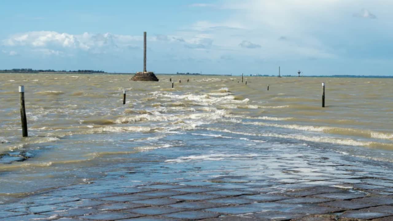 Foto - Günde iki kez yok oluyor: Geçmek için sadece 3 saatiniz var!
