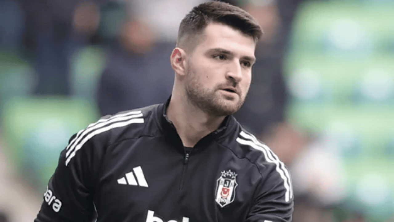 Foto - Gündeme gelen son isim: Acun Ilıcalı resmi teklifini yaptı! Beşiktaş'ta 13 yılı devirdi