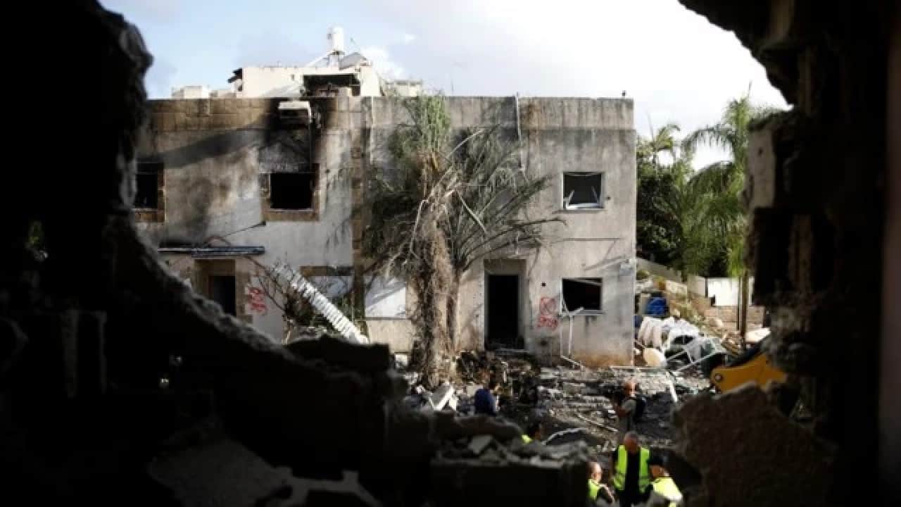 Güney Lübnan'da işgal sürüyor Onlarca evi ateşe verip havaya uçurdular